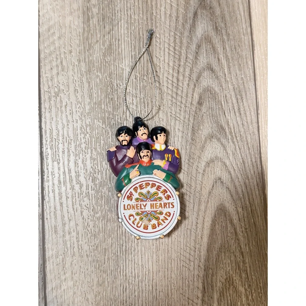 The Beatles Sgt Peppers Lonely Hearts‎ Club Band Yellow Submarine Ornament 2013